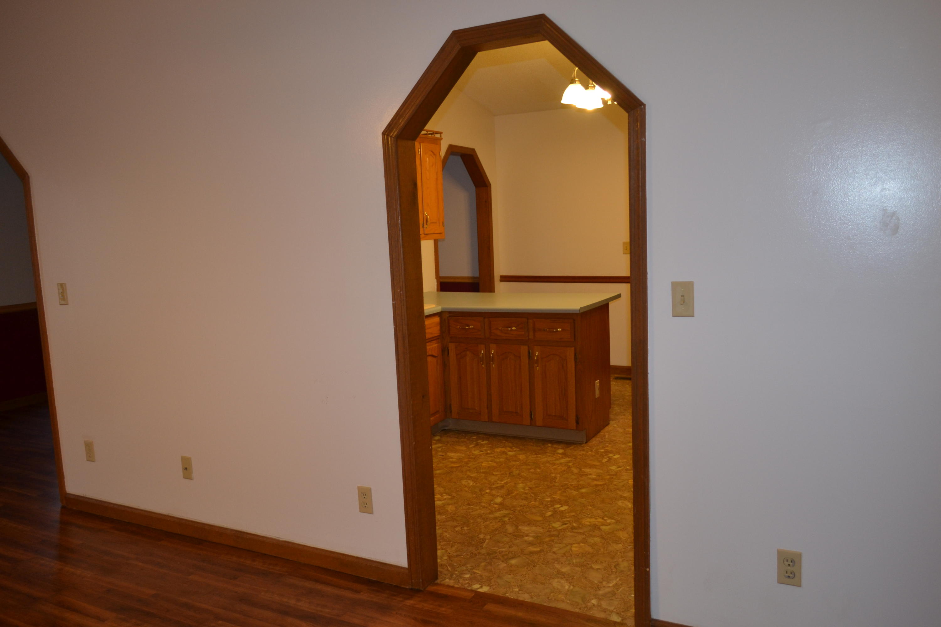 1020 Pine Ridge Lane Clarkrange, TN 38553 - Photo 7 of 39 Arched Doorways