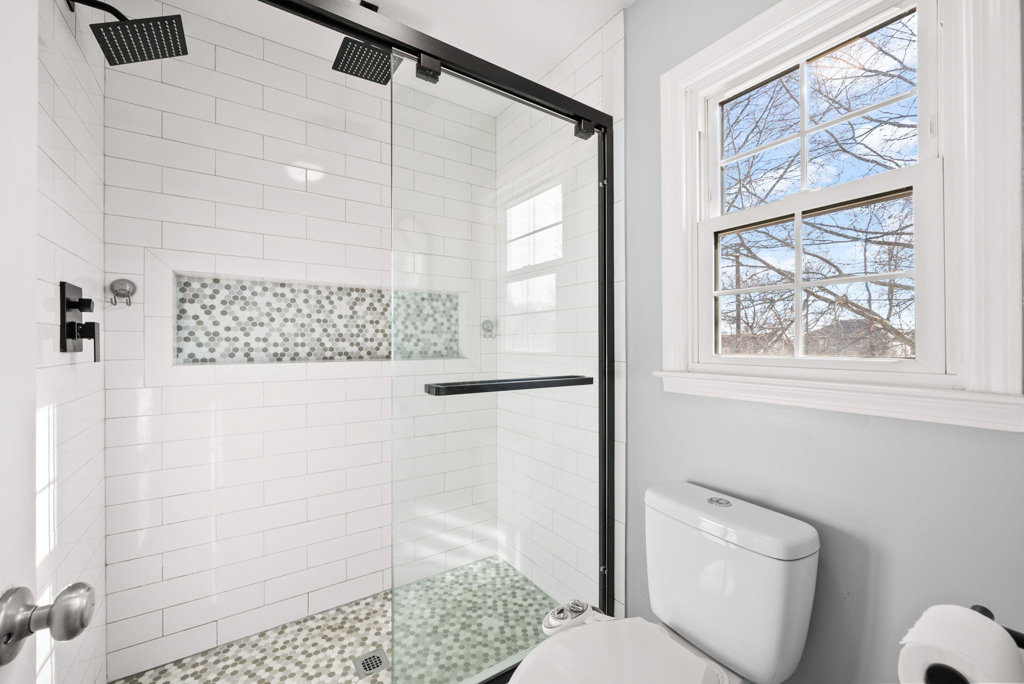 504 Eysian Road Clarksville, TN 37040 - Photo 24 of 41 a bathroom with a toilet and a shower