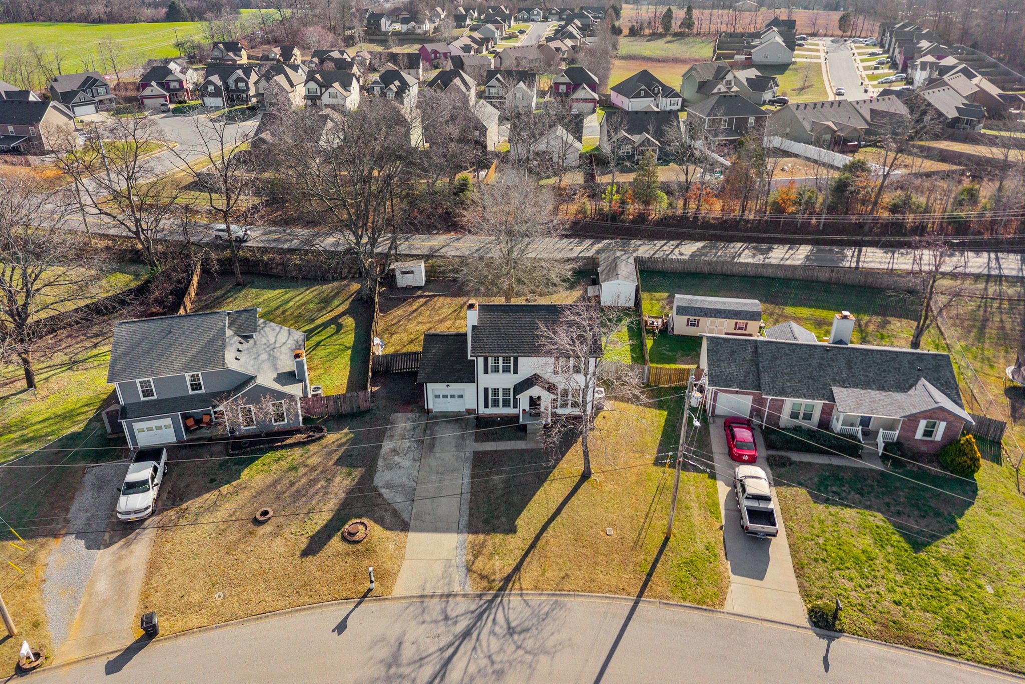 504 Eysian Road Clarksville, TN 37040 - Photo 38 of 41 an aerial view of a swimming pool with outdoor seating
