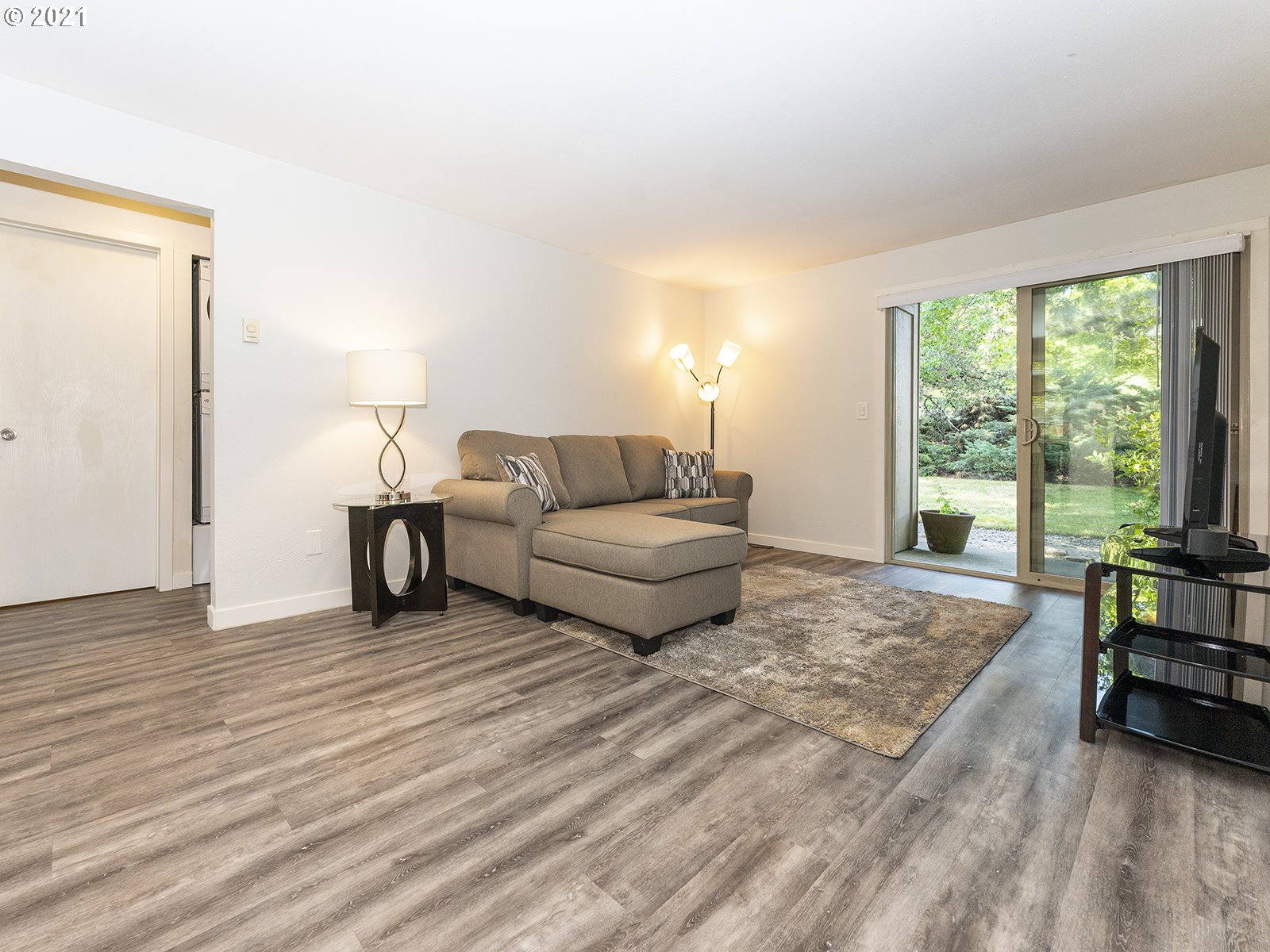 12642 Northwest Barnes Road Portland, OR 97229 - Photo 16 of 30 Gallery Image 16