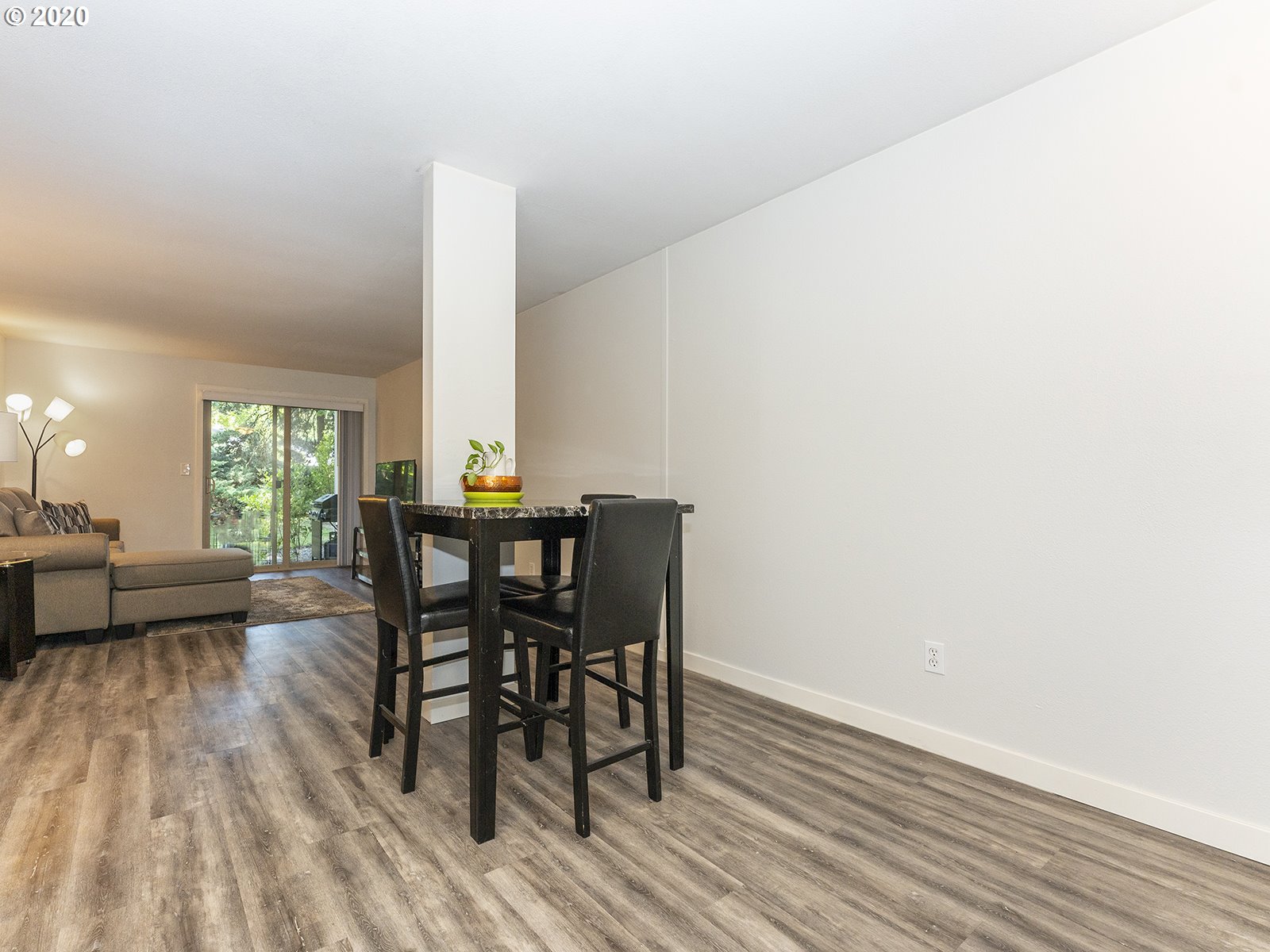 12642 Northwest Barnes Road Portland, OR 97229 - Photo 5 of 30 Gallery Image 5