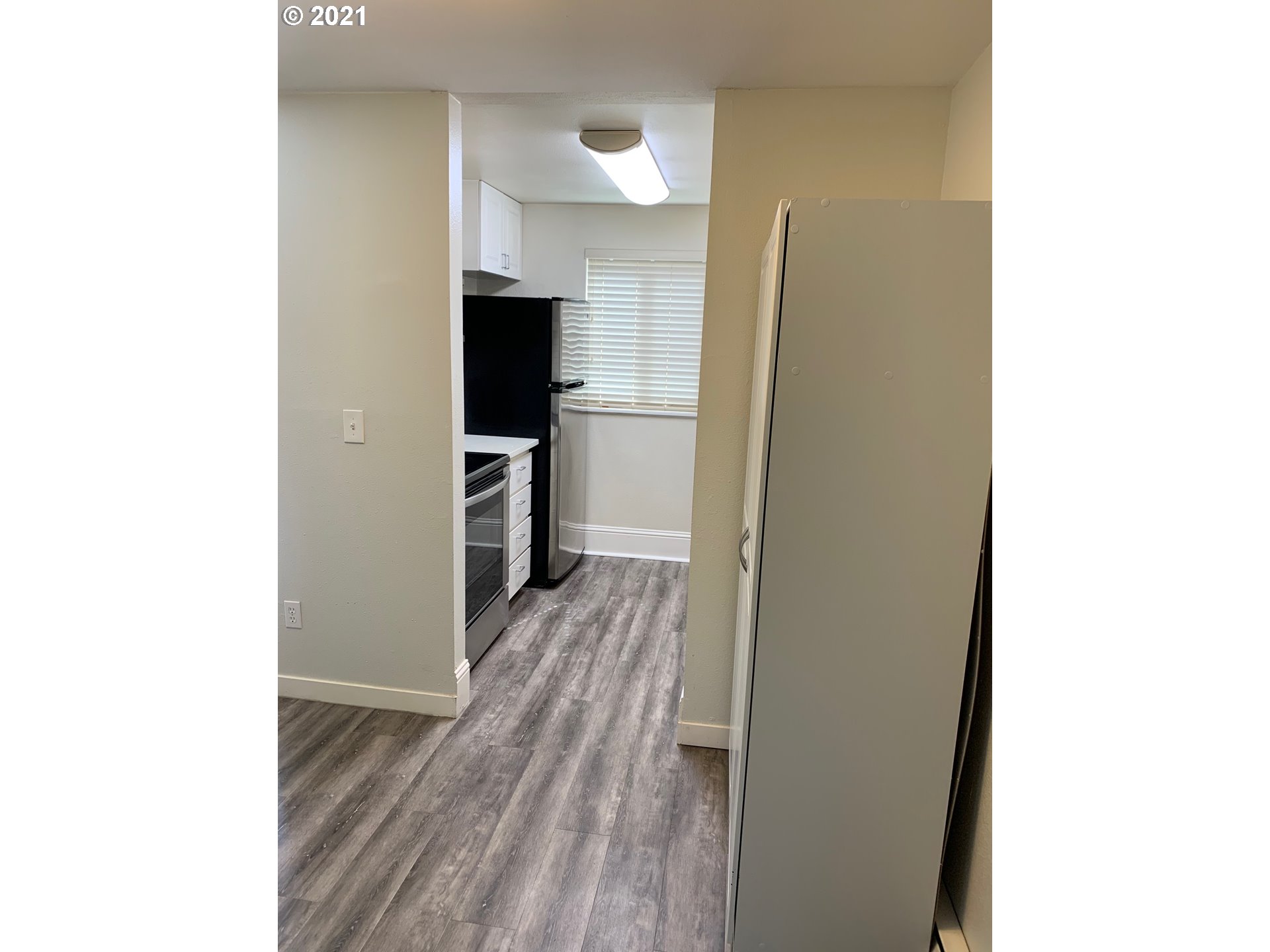 12642 Northwest Barnes Road Portland, OR 97229 - Photo 9 of 30 Gallery Image 9