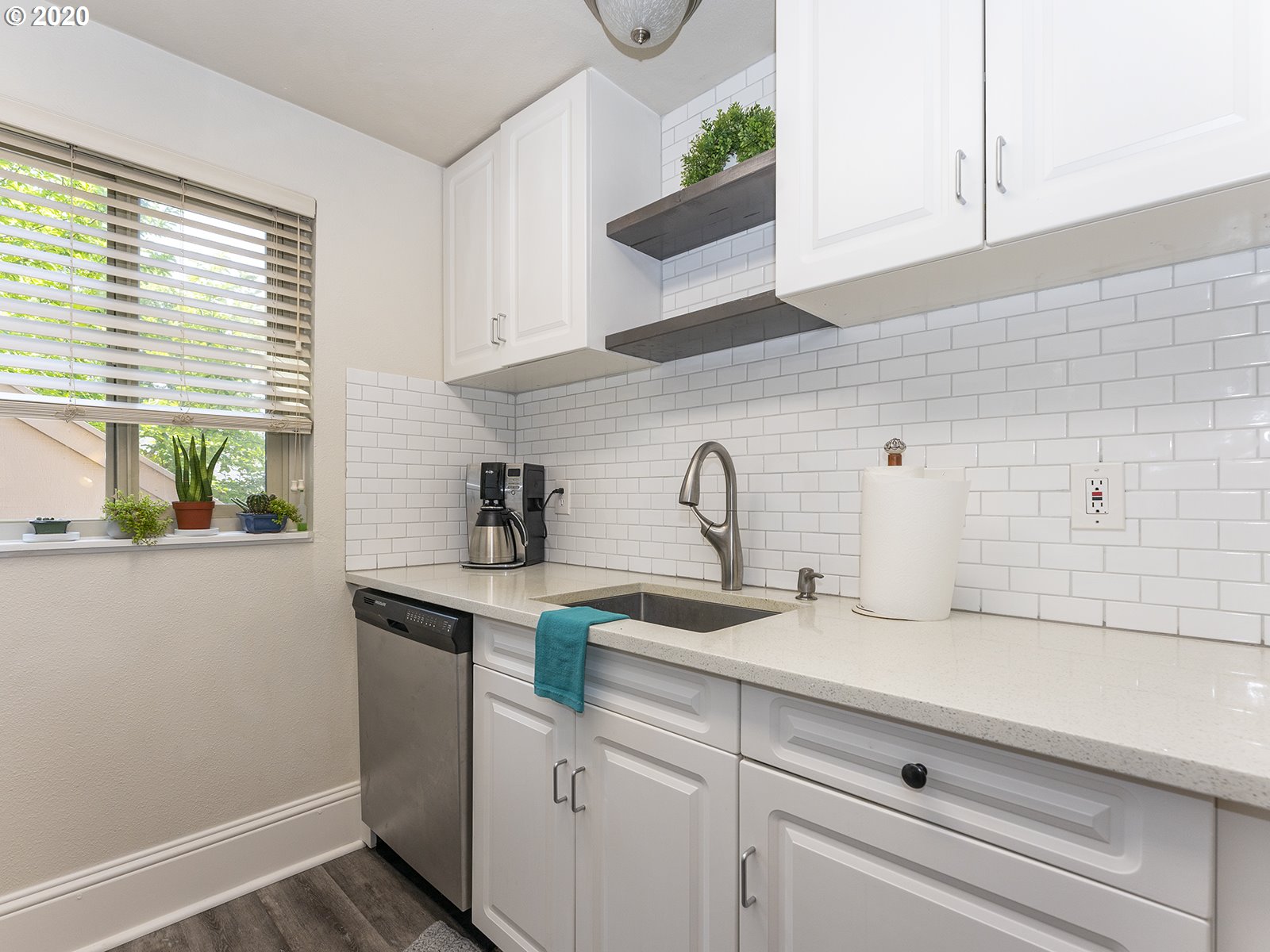 12642 Northwest Barnes Road Portland, OR 97229 - Photo 10 of 30 Gallery Image 10