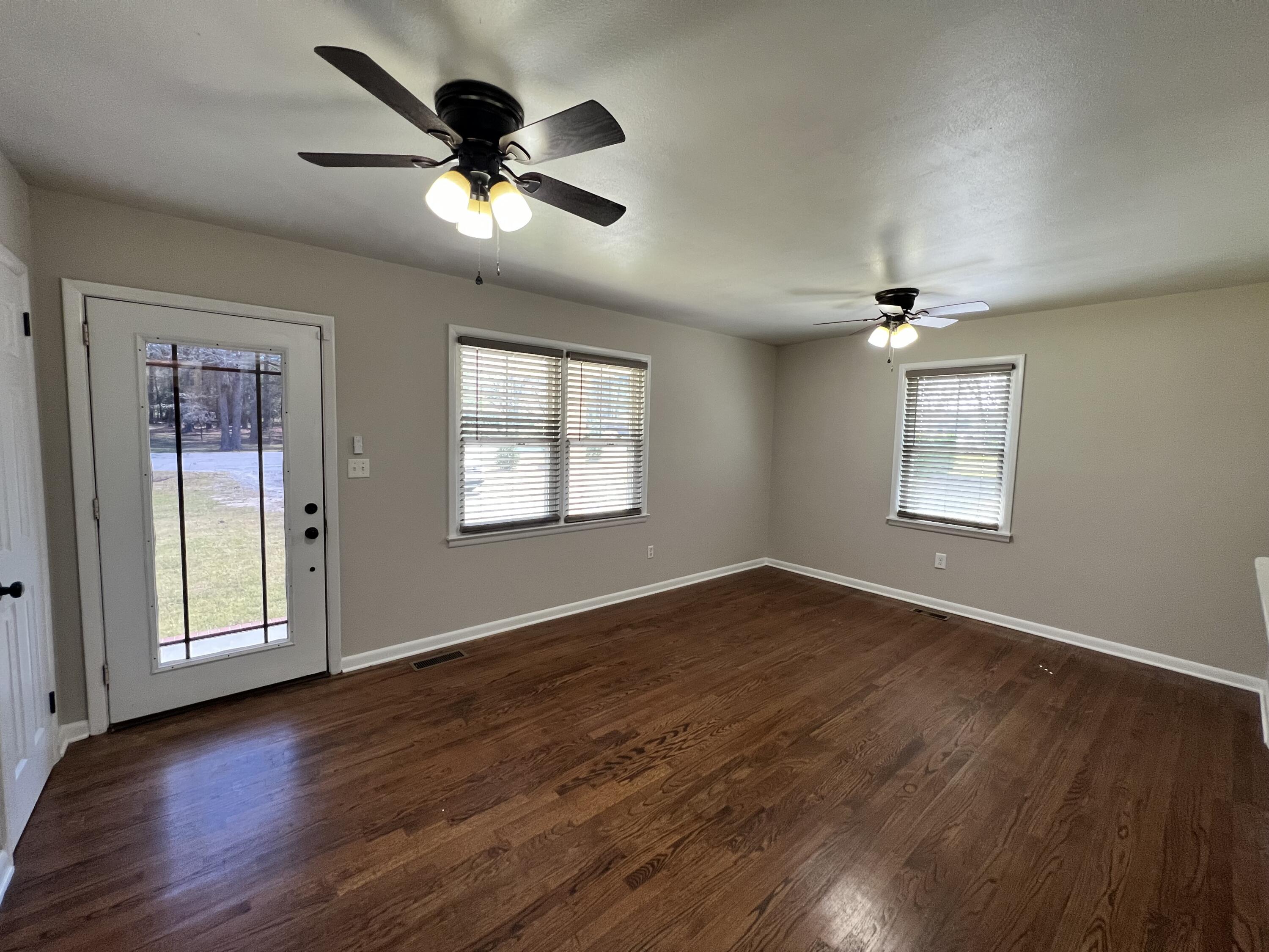 891 Cedar Rock Road Thomson, GA 30824 - Photo 3 of 23 IMG_6353