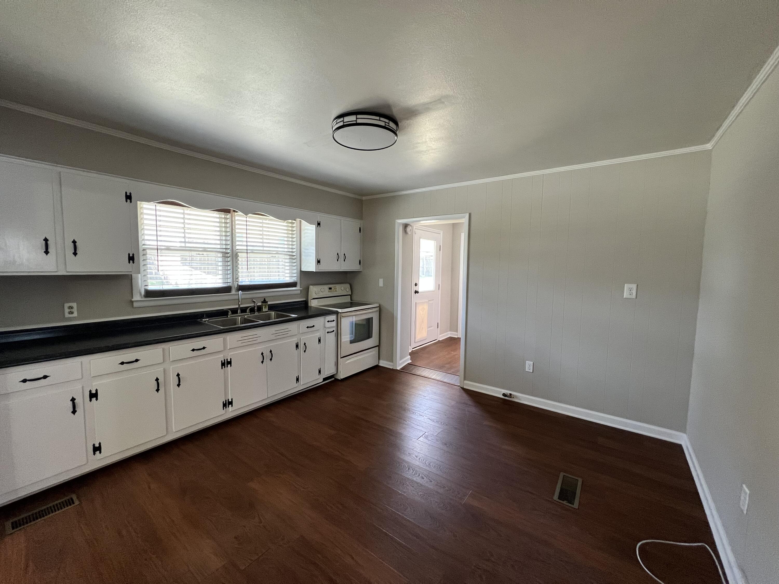 891 Cedar Rock Road Thomson, GA 30824 - Photo 6 of 23 IMG_6360