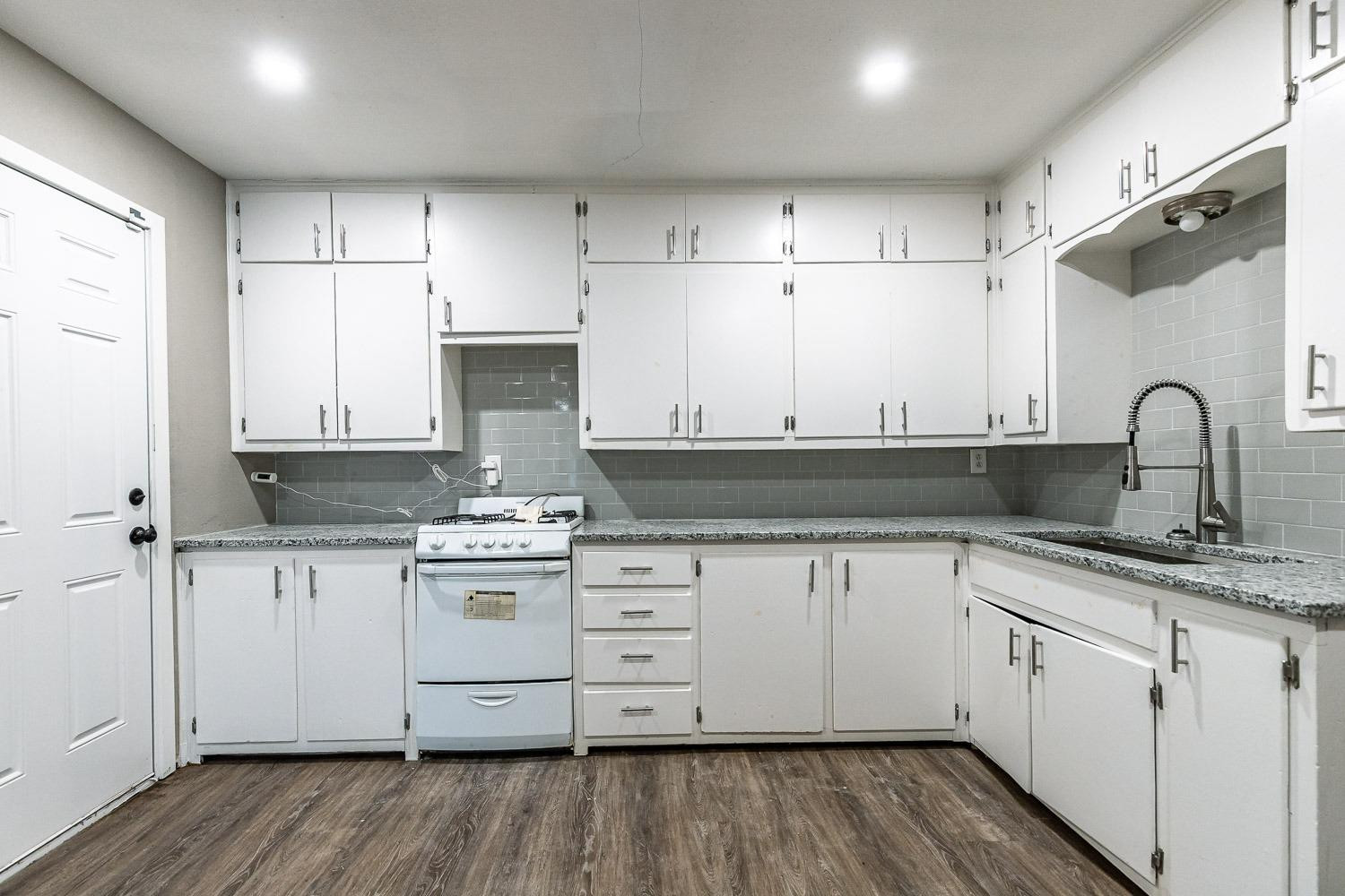 2104 22nd Street Lubbock, TX 79411 - Photo 24 of 33 Photo 24