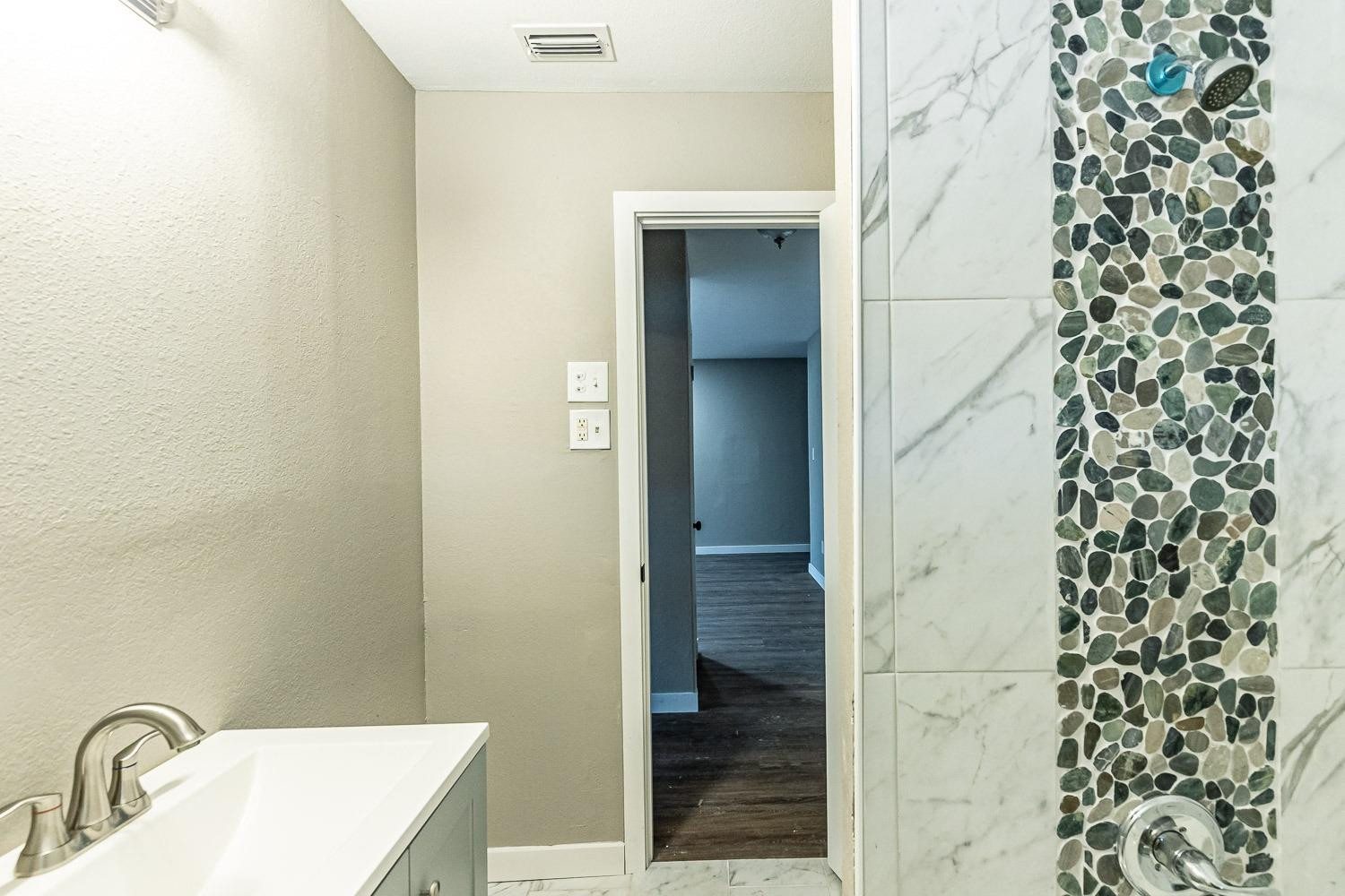 2104 22nd Street Lubbock, TX 79411 - Photo 29 of 33 Photo 29
