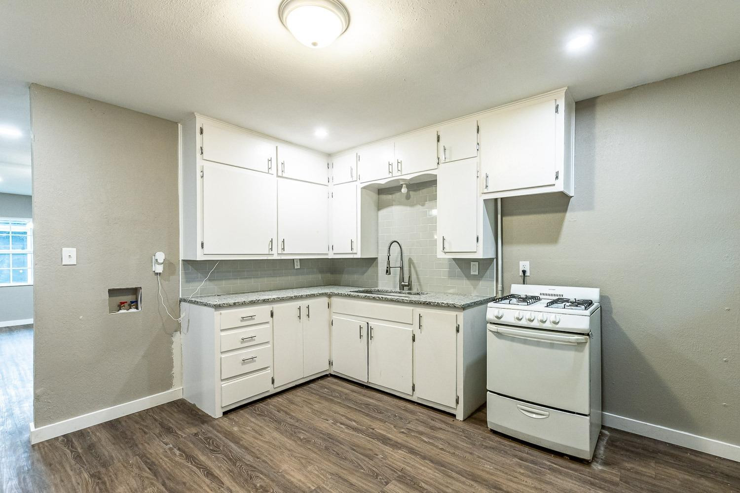 2104 22nd Street Lubbock, TX 79411 - Photo 8 of 33 Photo 8