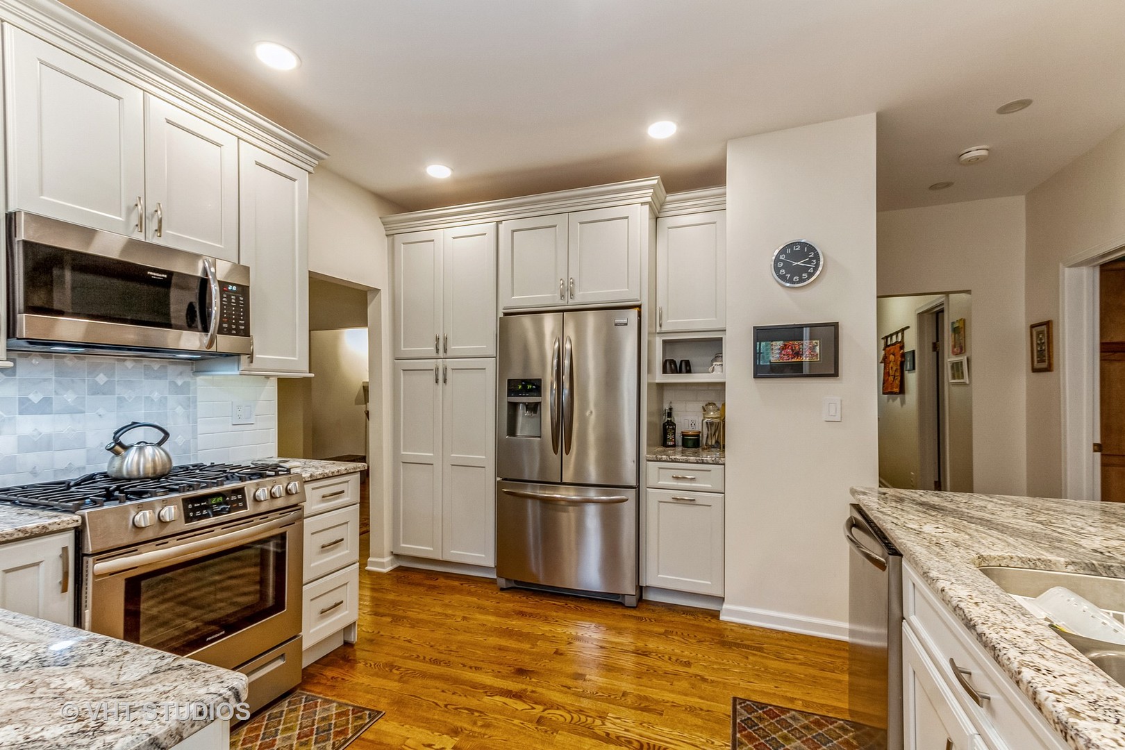 1814 Pine Road Homewood, IL 60430 - Photo 5 of 15 Gallery Image 5