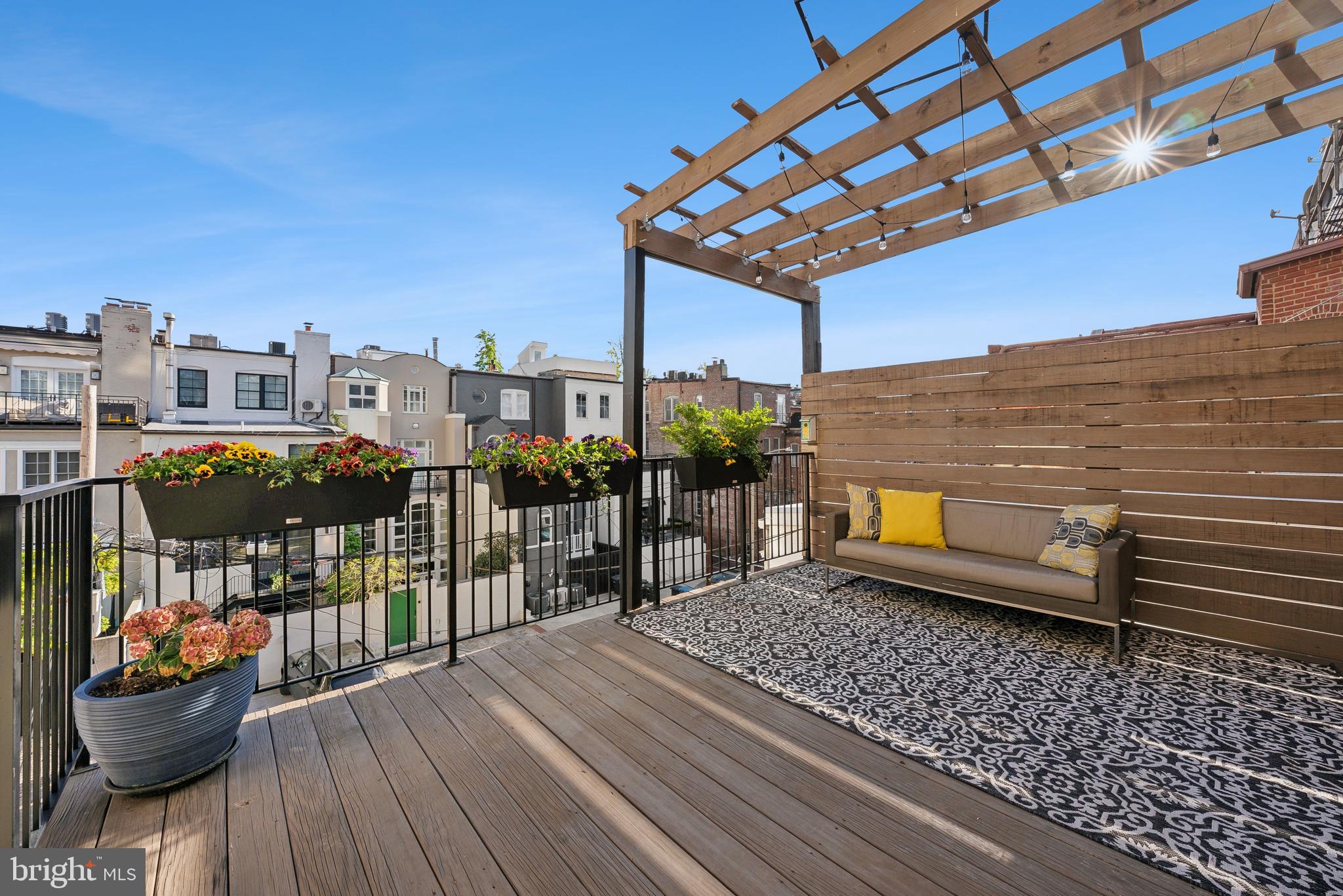 2008 R Street Northwest Washington, DC 20009 - Photo 25 of 53