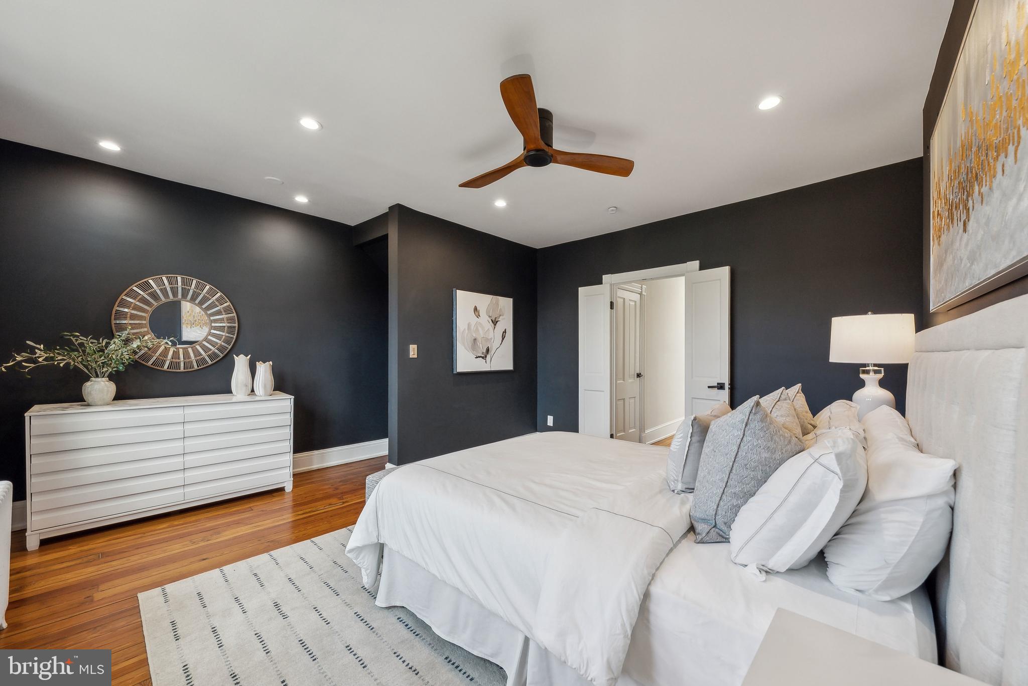 2008 R Street Northwest Washington, DC 20009 - Photo 29 of 53