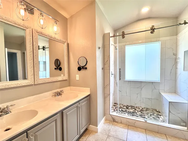 $2,100 | 1517 Big Thicket Drive, Cedar Park, TX 78613