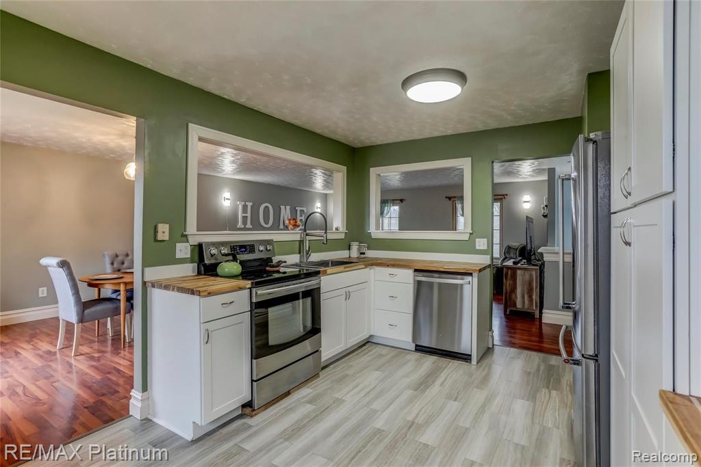 15580 Graves Road Pinckney, MI 48169 - Photo 11 of 29