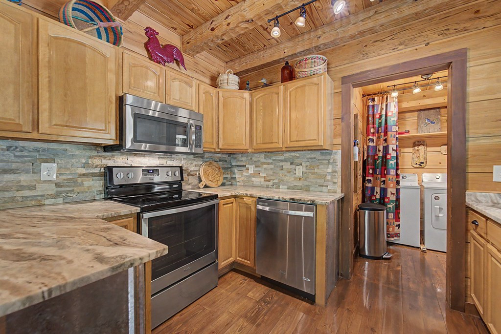 468 Old Yellow Branch Road Robbinsville, NC 28771 - Photo 18 of 60