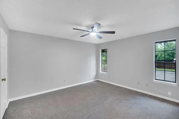 $370,000 | 730 Squire Place, Red Oak, TX 75154
