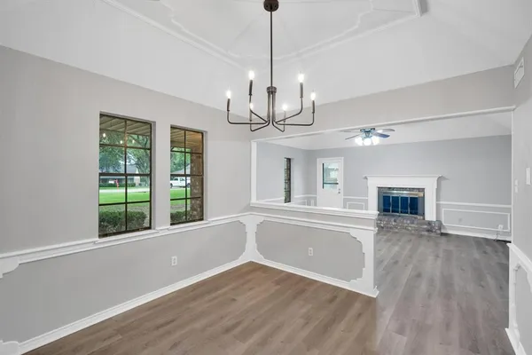 $370,000 | 730 Squire Place, Red Oak, TX 75154