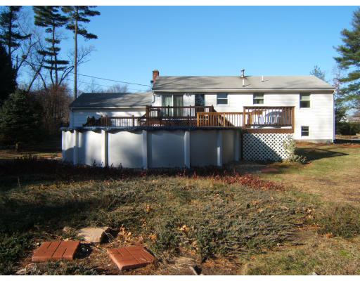 8 Amherst Road Wilmington, MA 01887 - Photo 6 of 10 Gallery Image 6