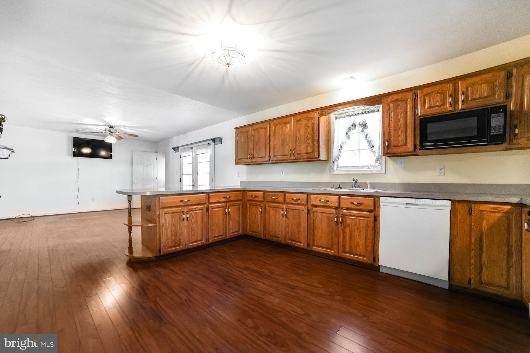 21211 Indian Bridge Road California, MD 20619 - Photo 22 of 30 Gallery Image 22
