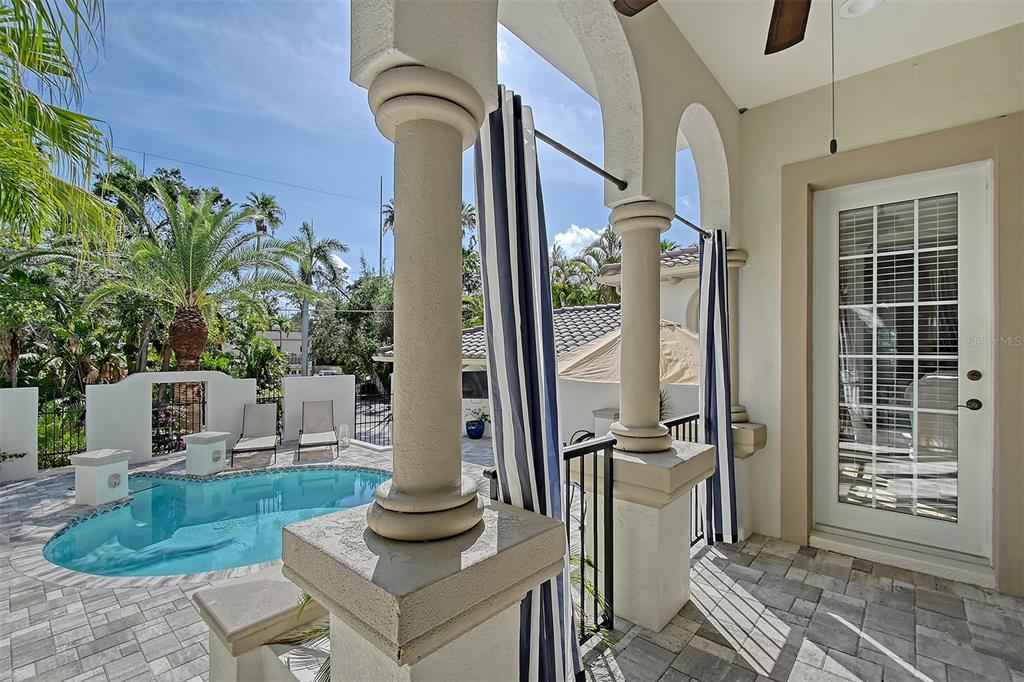 4108 Roberts Point Road Sarasota, FL 34242 - Photo 42 of 46 Gallery Image 42