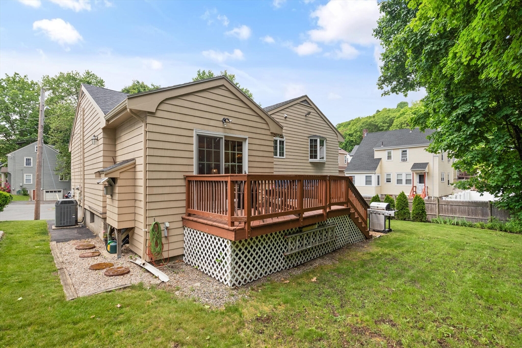 49 Lillian Road Malden, MA 02148 - Photo 31 of 32 Gallery Image 31