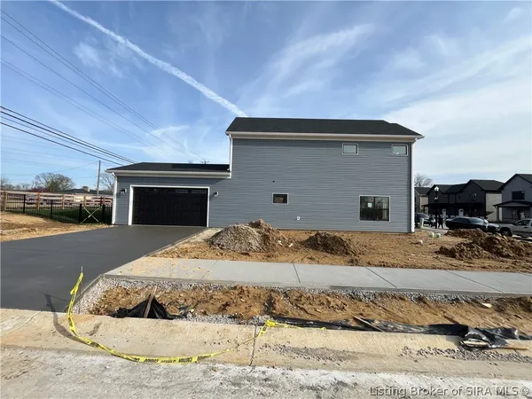 $279,900 | 3512 Arbor Crossing Way, Unit 1, Jeffersonville, IN 47130