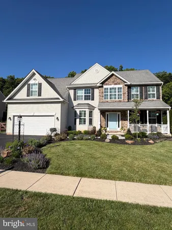 $630,000 | 1011 Creekview Drive, Pennsburg, PA 18073