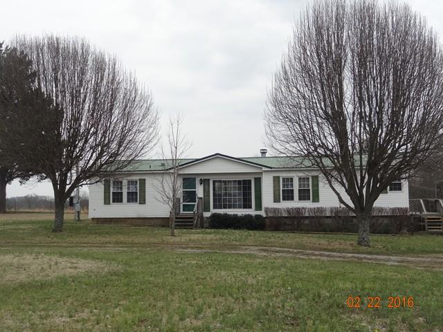 2100 Old Well Road Morrison, TN 37357 - Photo 2 of 16