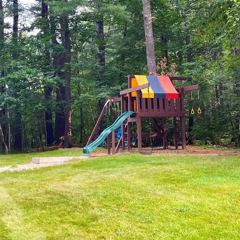 $2,850 | 416 Spring Brook Circle, Portsmouth, NH 03801