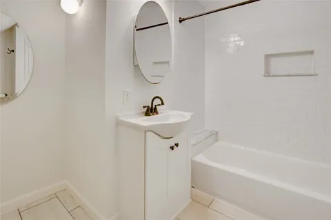 $615,000 | 5918 Wigton Drive, Houston, TX 77096