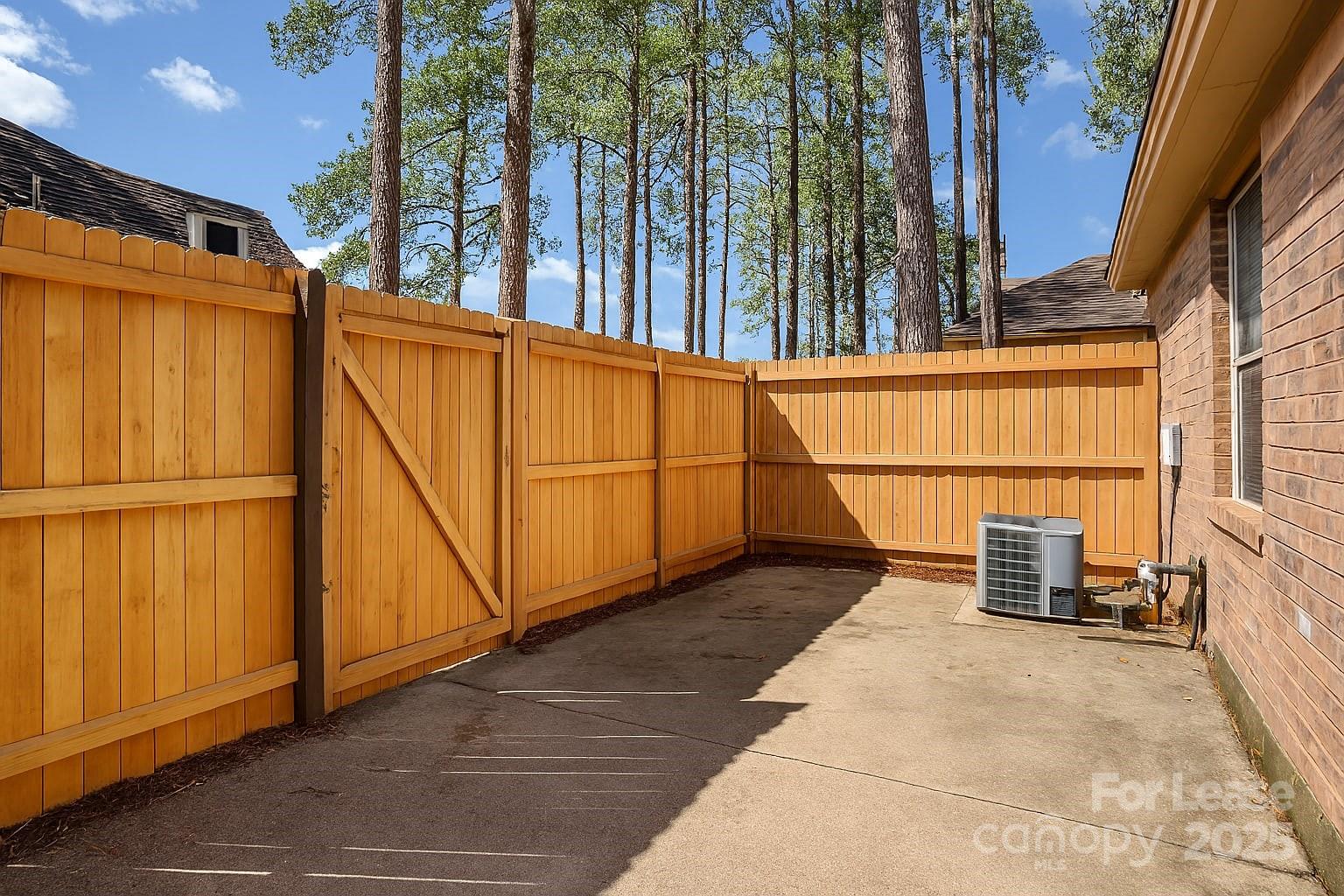5821 Hunting Ridge Lane, Unit F Charlotte, NC 28212 - Photo 6 of 16 a view of outdoor space with seating area