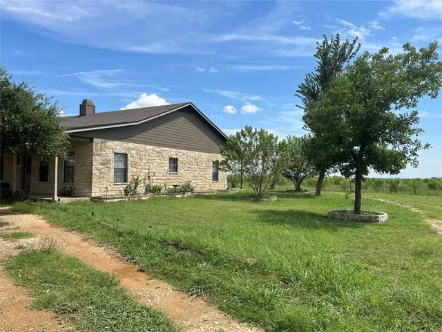 $830,000 | 18319 Werchan Lane, Unit D, Coupland, TX 78615