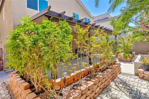 $2,395 | 6765 Bristle Falls Street, Las Vegas, NV 89149