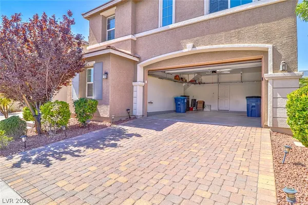 $2,395 | 6765 Bristle Falls Street, Las Vegas, NV 89149