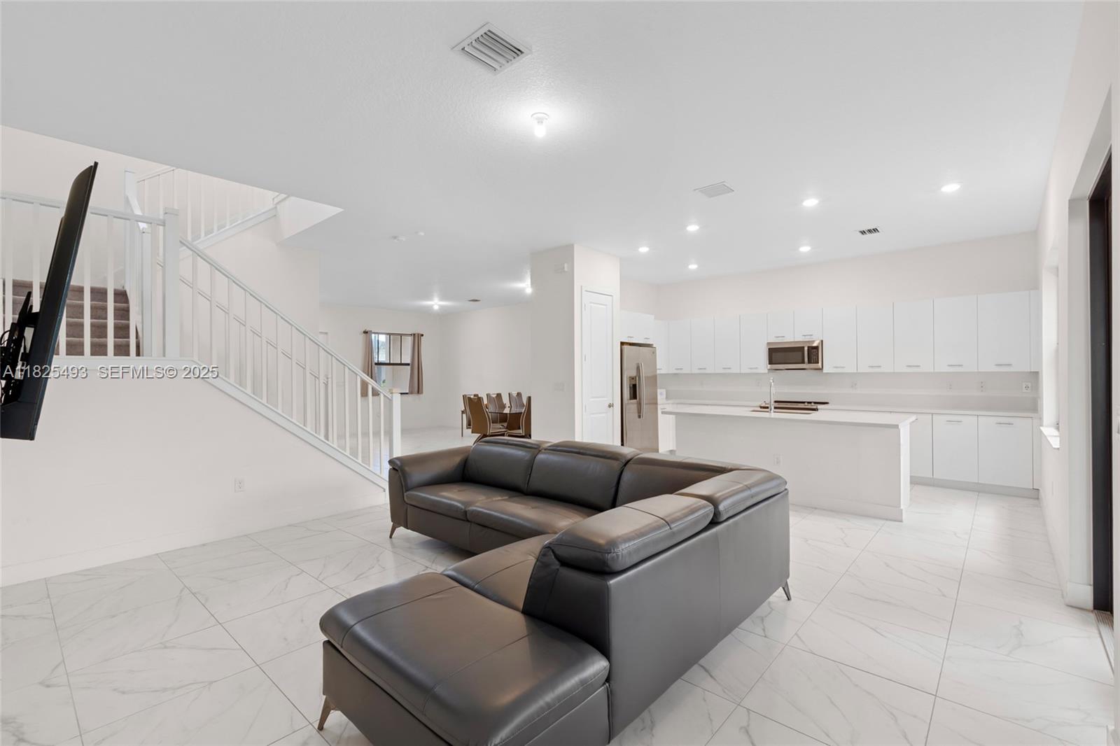 4349 Southwest 173rd Avenue Miramar, FL 33029 - Photo 19 of 63