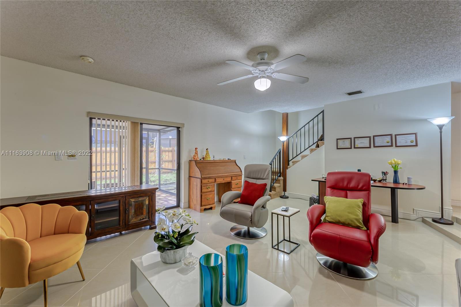 3595 Simms Street Hollywood, FL 33021 - Photo 15 of 28 Gallery Image 15