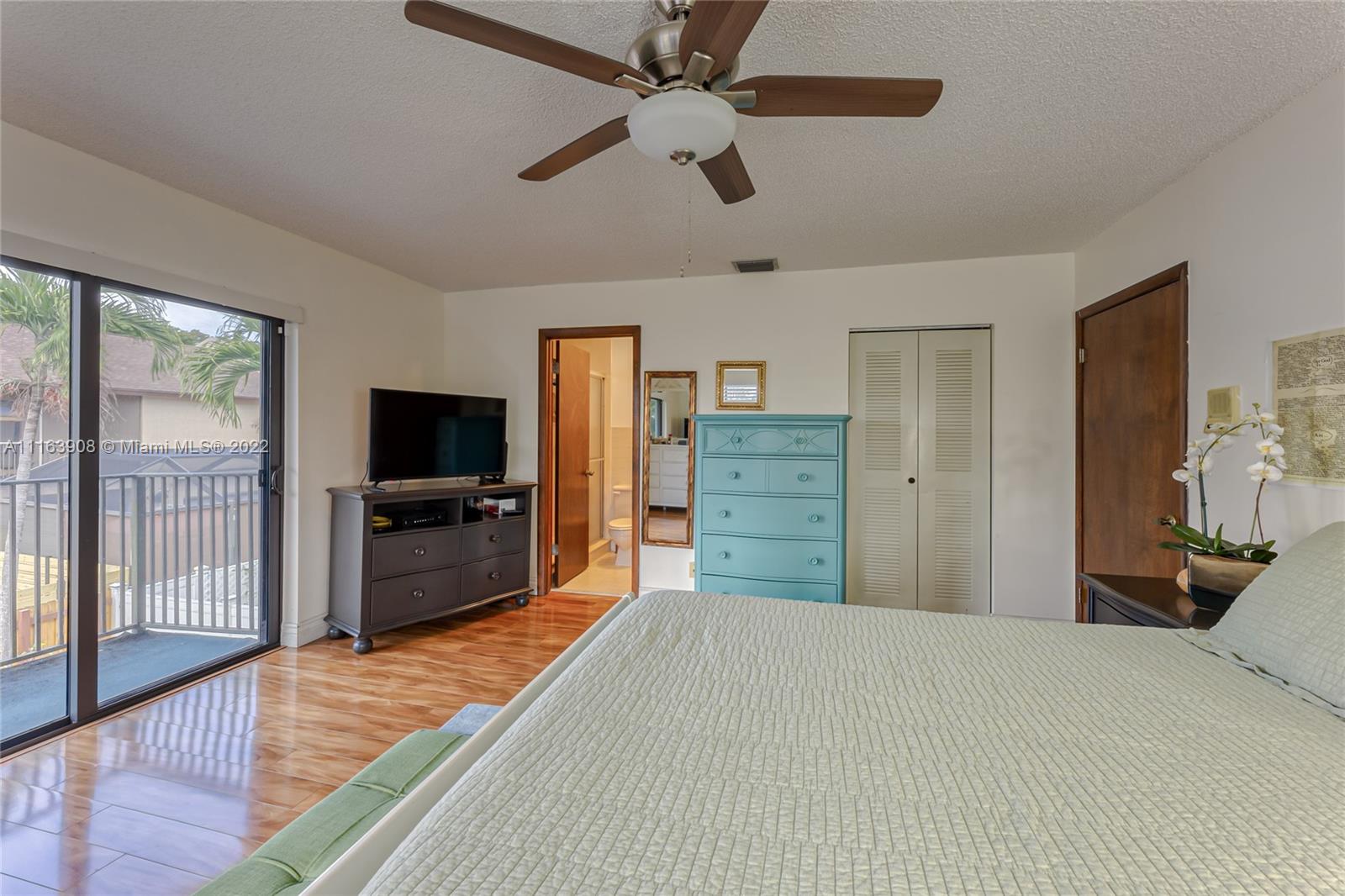 3595 Simms Street Hollywood, FL 33021 - Photo 20 of 28 Gallery Image 20