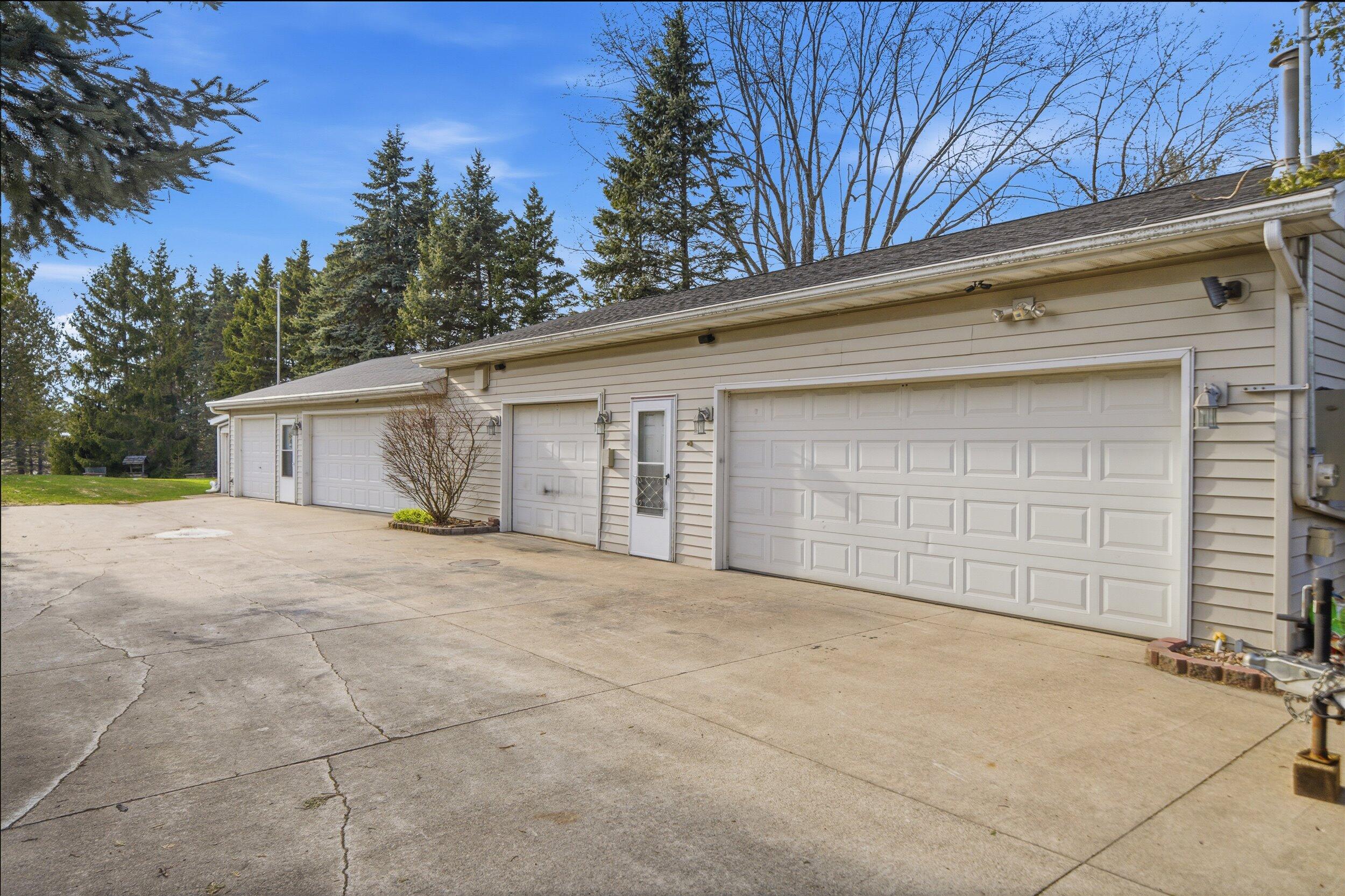 6083 Lake Church Road Belgium, WI 53004 - Photo 41 of 56 42-Middle Coast-42