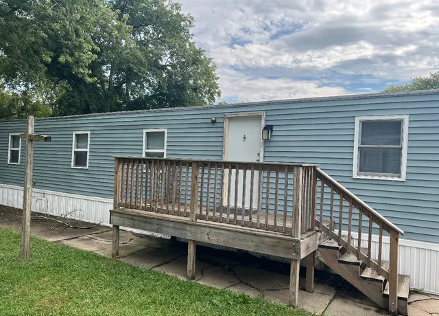 $48,888 | 10 Apache Court, Bourbonnais, IL 60914