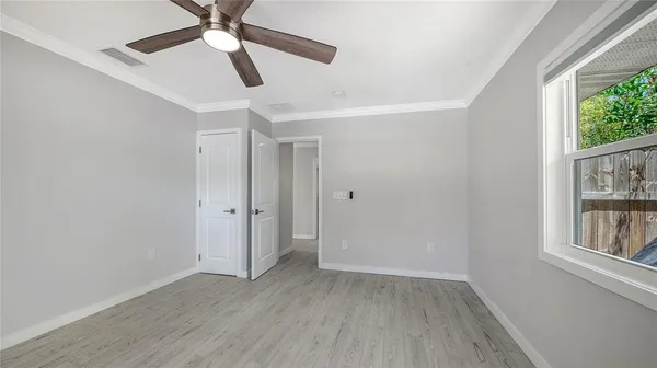 $1,825,000 | 306 Island Circle, Sarasota, FL 34242