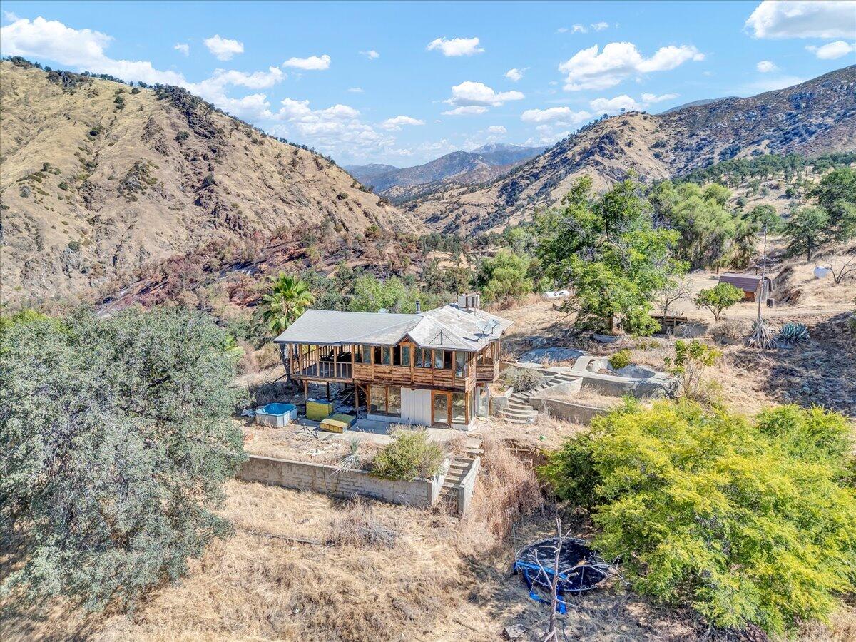 47730 North Fork Drive Three Rivers, CA 93271 - Photo 2 of 30 01-01