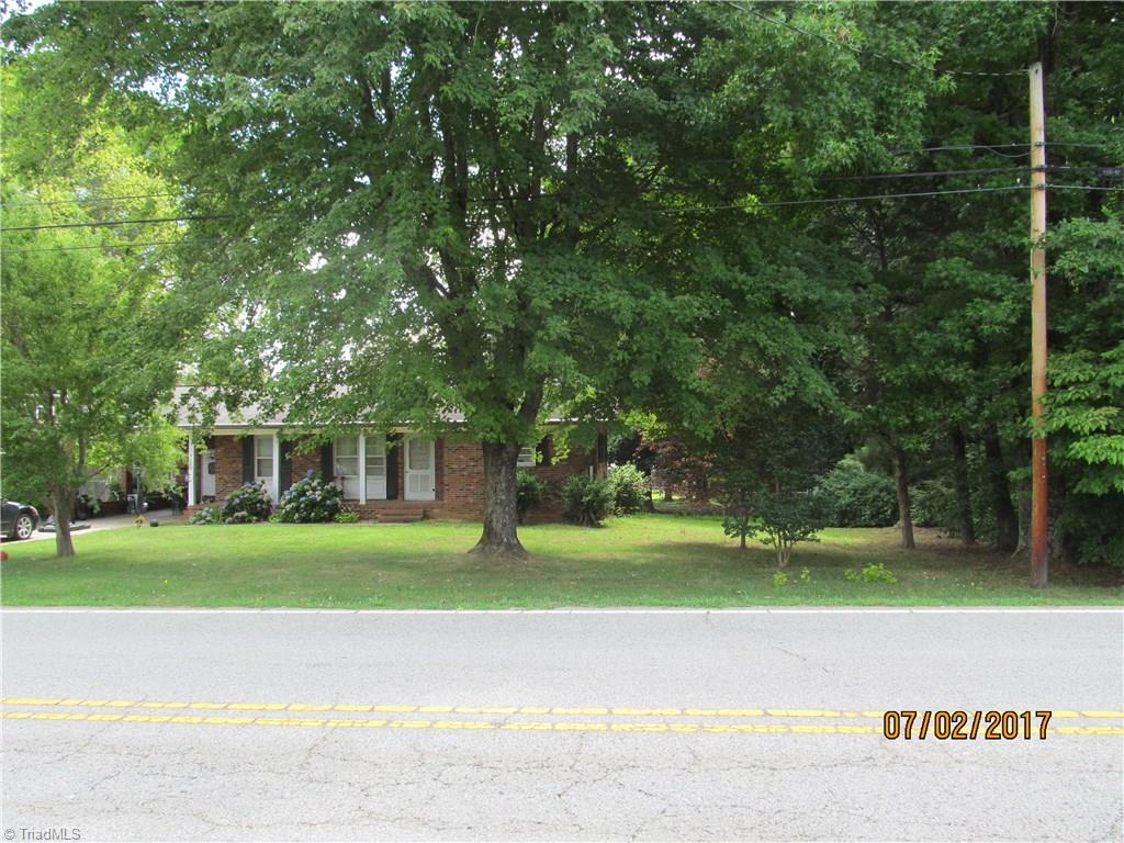 4174 County Line Road Thomasville, NC 27360 - Photo 2 of 28 Gallery Image 2