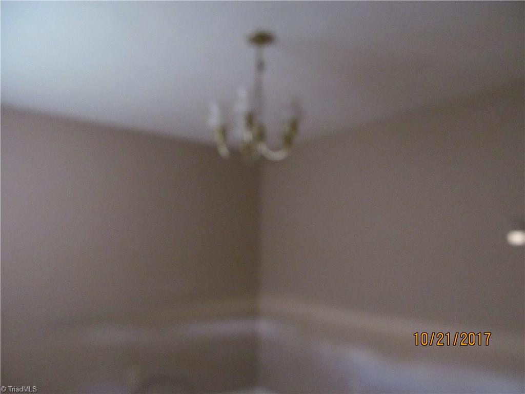 4174 County Line Road Thomasville, NC 27360 - Photo 12 of 28 Gallery Image 12