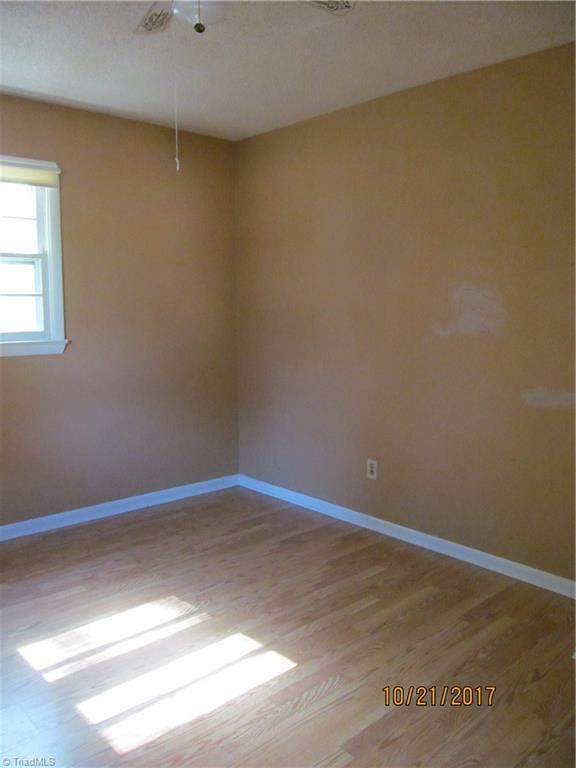 4174 County Line Road Thomasville, NC 27360 - Photo 17 of 28 Gallery Image 17