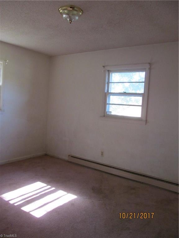 4174 County Line Road Thomasville, NC 27360 - Photo 19 of 28 Gallery Image 19