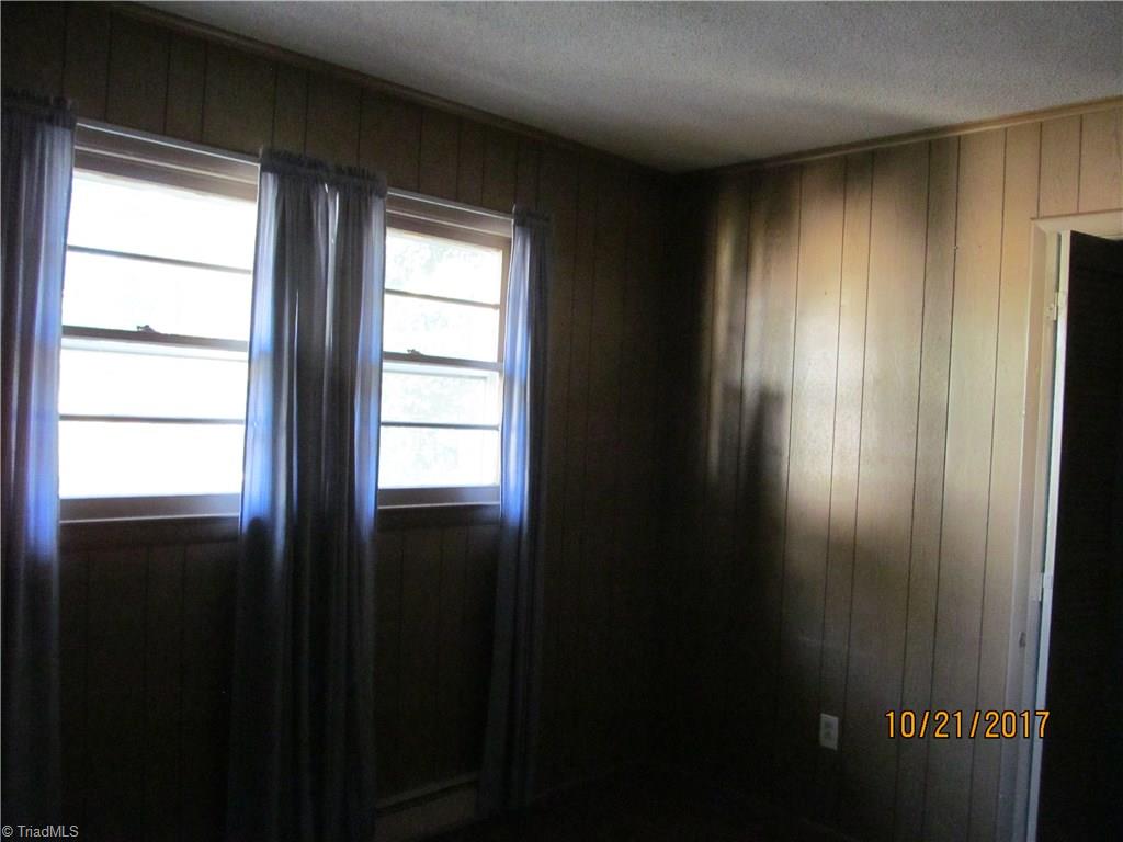 4174 County Line Road Thomasville, NC 27360 - Photo 25 of 28 Gallery Image 25