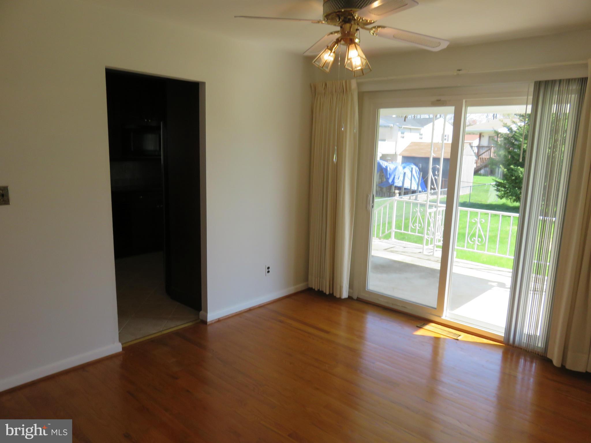 3822 Bayville Road Baltimore, MD 21220 - Photo 8 of 25 Dining Room into Kitchen