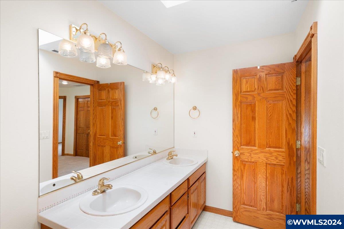 4180 Eagle Crest Road Northwest Salem, OR 97304 - Photo 27 of 39