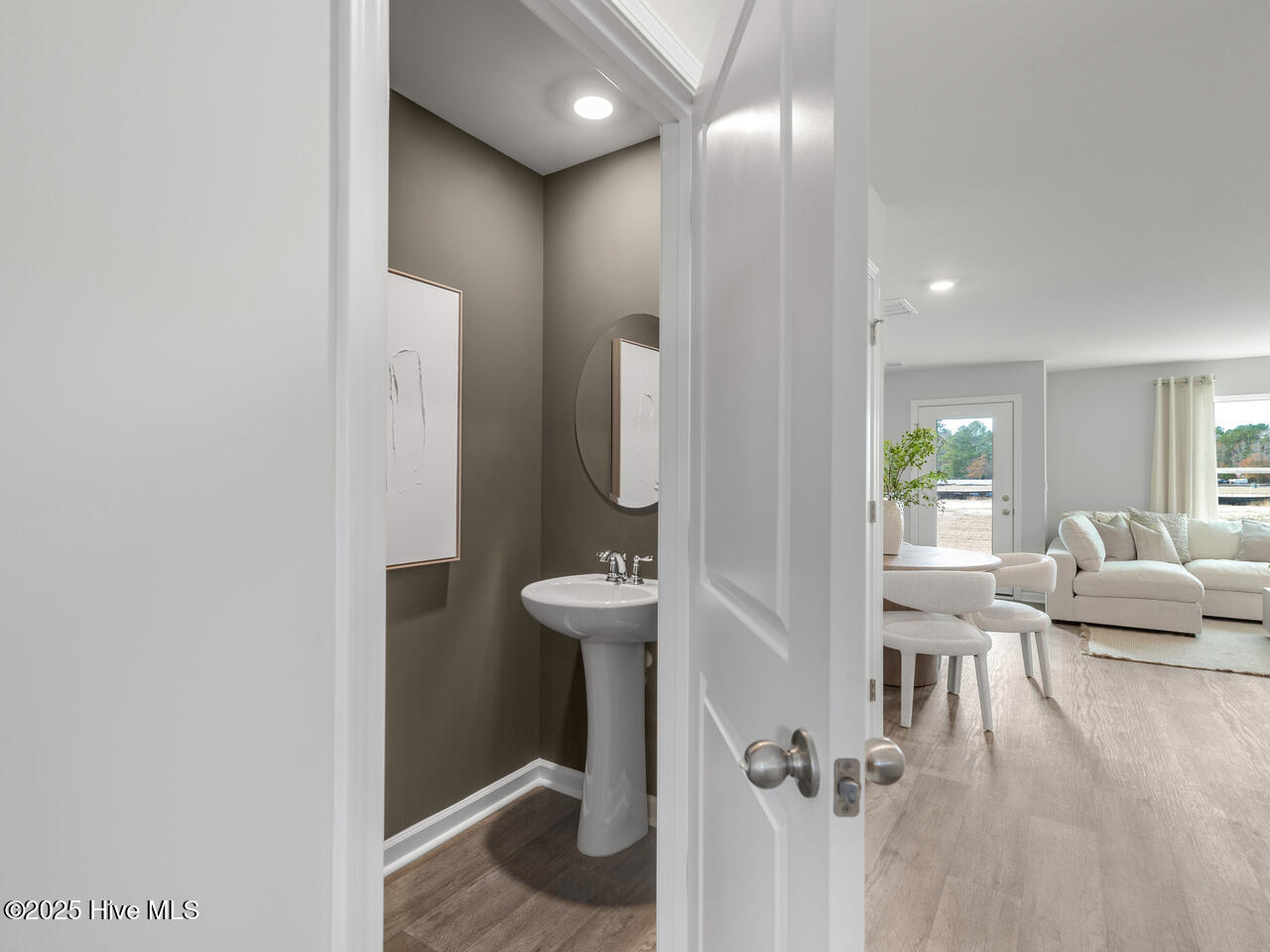 108 North Grassland Road, Unit 21 Surf City, NC 28445 - Photo 17 of 52 similar