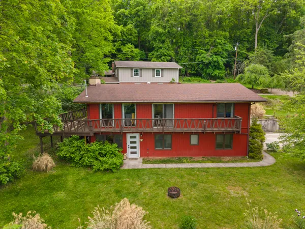 $355,000 | 2 Bryan Road, Athens, OH 45701