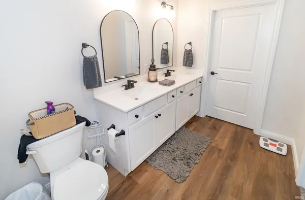 $265,000 | 1628 Theo Drive, Unit 2, Evansville, IN 47711